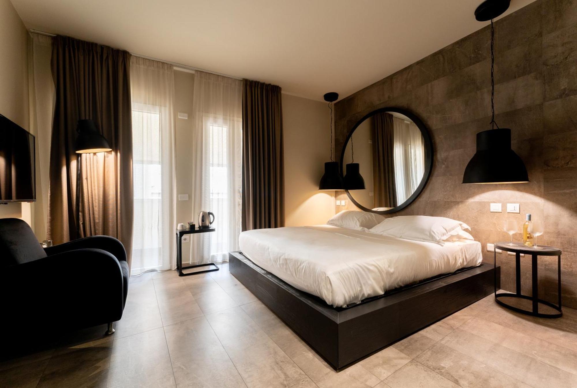 Neko Boutique Hotel Cagliari Ngoại thất bức ảnh