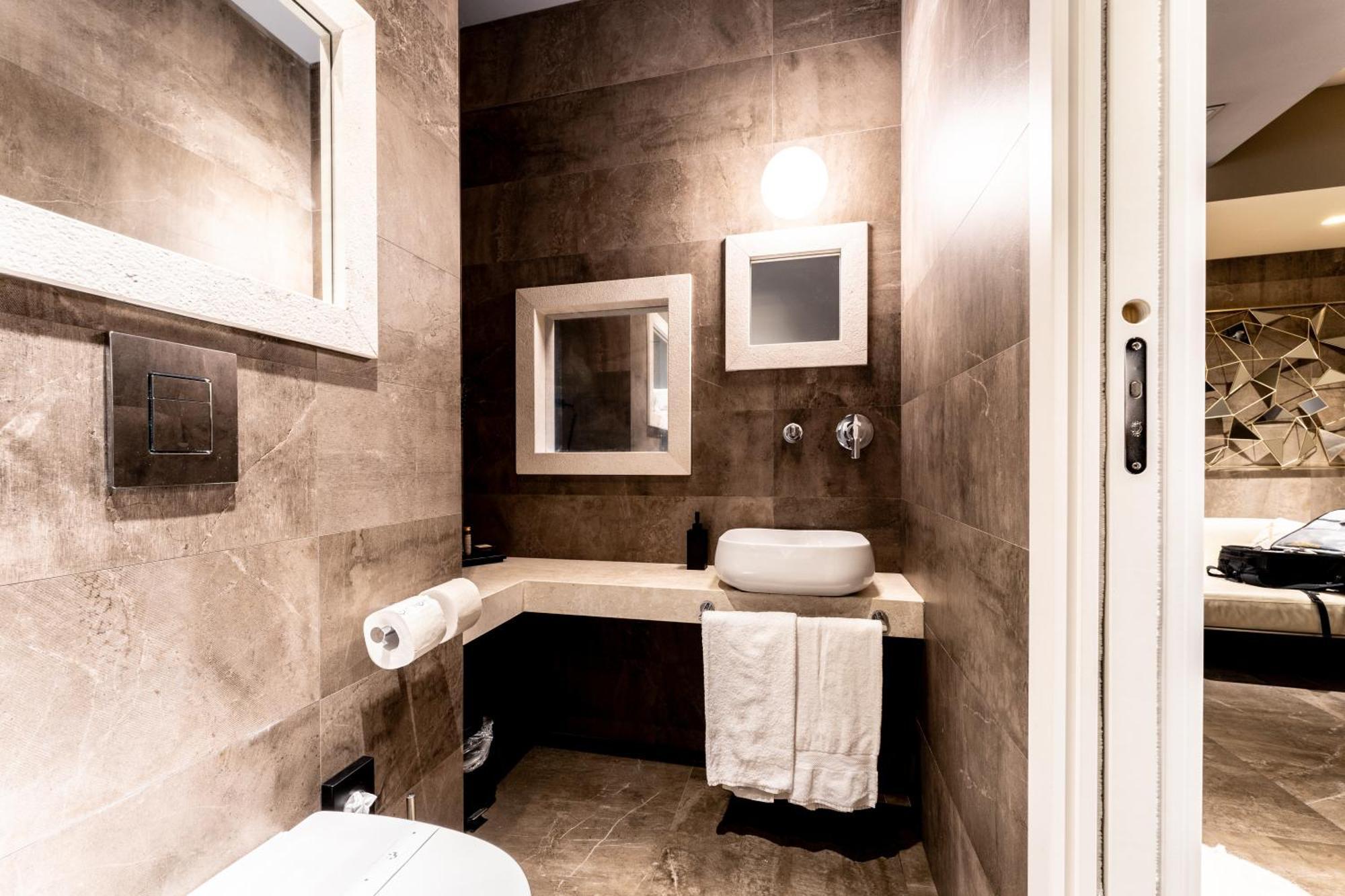 Neko Boutique Hotel Cagliari Ngoại thất bức ảnh