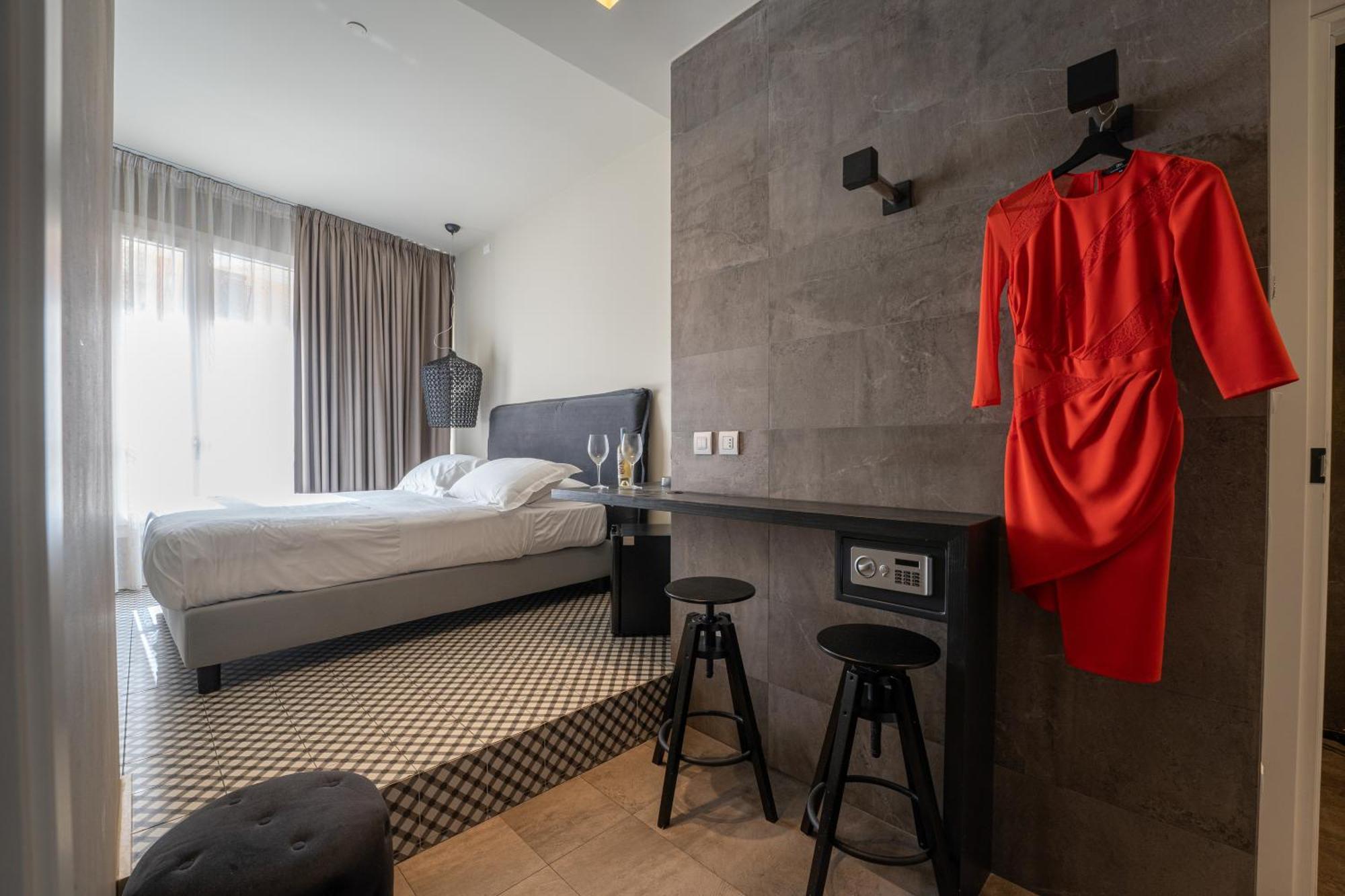 Neko Boutique Hotel Cagliari Ngoại thất bức ảnh